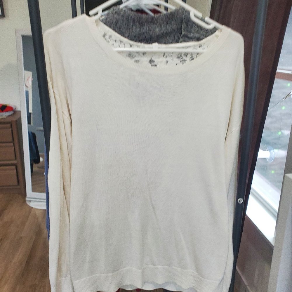 Light -Weight Cream Sweater
